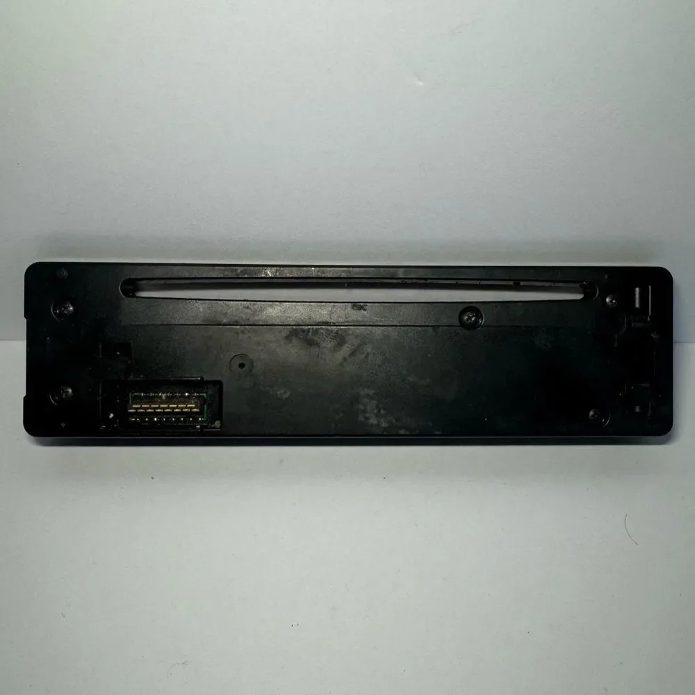 Sony Xplod CDX-GT320 face plate car radio